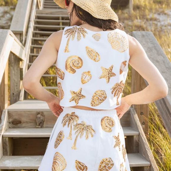NWT QUEEN OF SPARKLES White & Gold Sequin Shell tank and skort SET! 🐚  ✨ - Picture 6 of 10